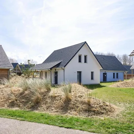 Spacious With A Garden, At 800 M From The Sea فيلة *