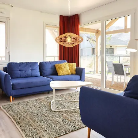 Spacious With A Garden, At 800 M From The Sea * Berck